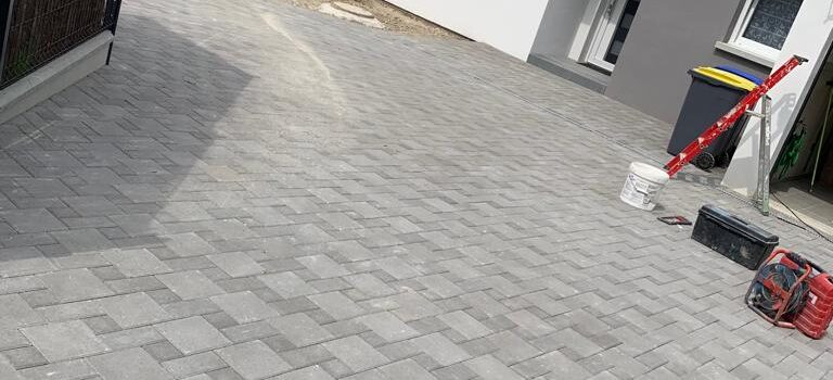 LA POSE DE PAV&Eacute;S, COMMENT FAIRE? Schiltigheim 0
