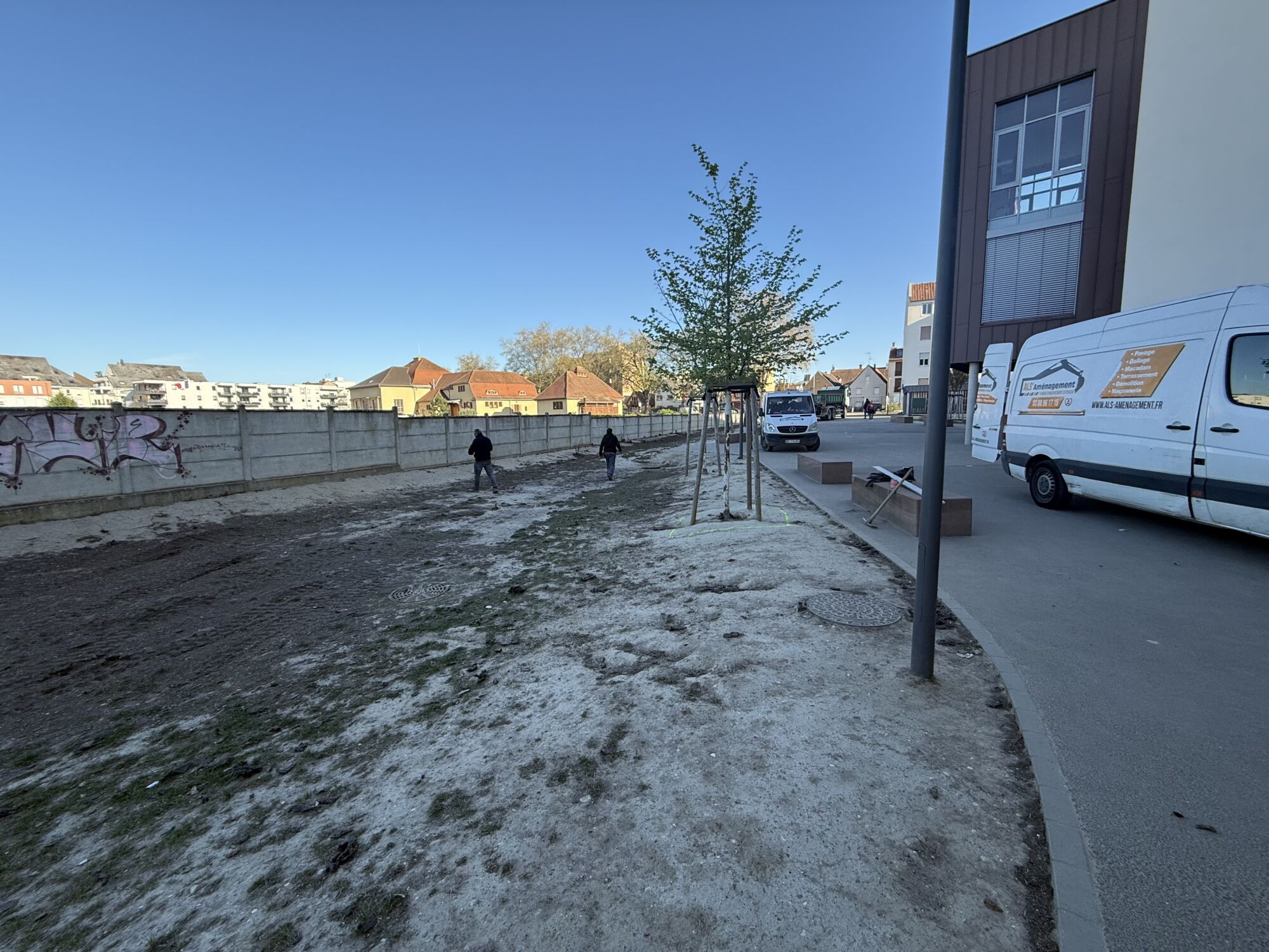 IMG_1575 1 | ALS Aménagement Réalisation de l’agrandissement d’une cour en pavés drainants à Strasbourg – École La Doctrine Chrétienne Sélestat 0