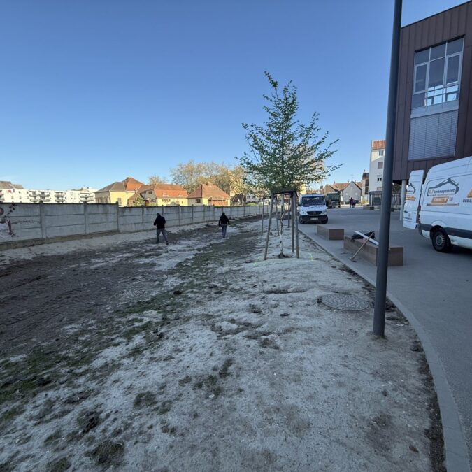 R&eacute;alisation de l&rsquo;agrandissement d&rsquo;une cour en pav&eacute;s drainants &agrave; Strasbourg &ndash; &Eacute;cole La Doctrine Chr&eacute;tienne S&eacute;lestat