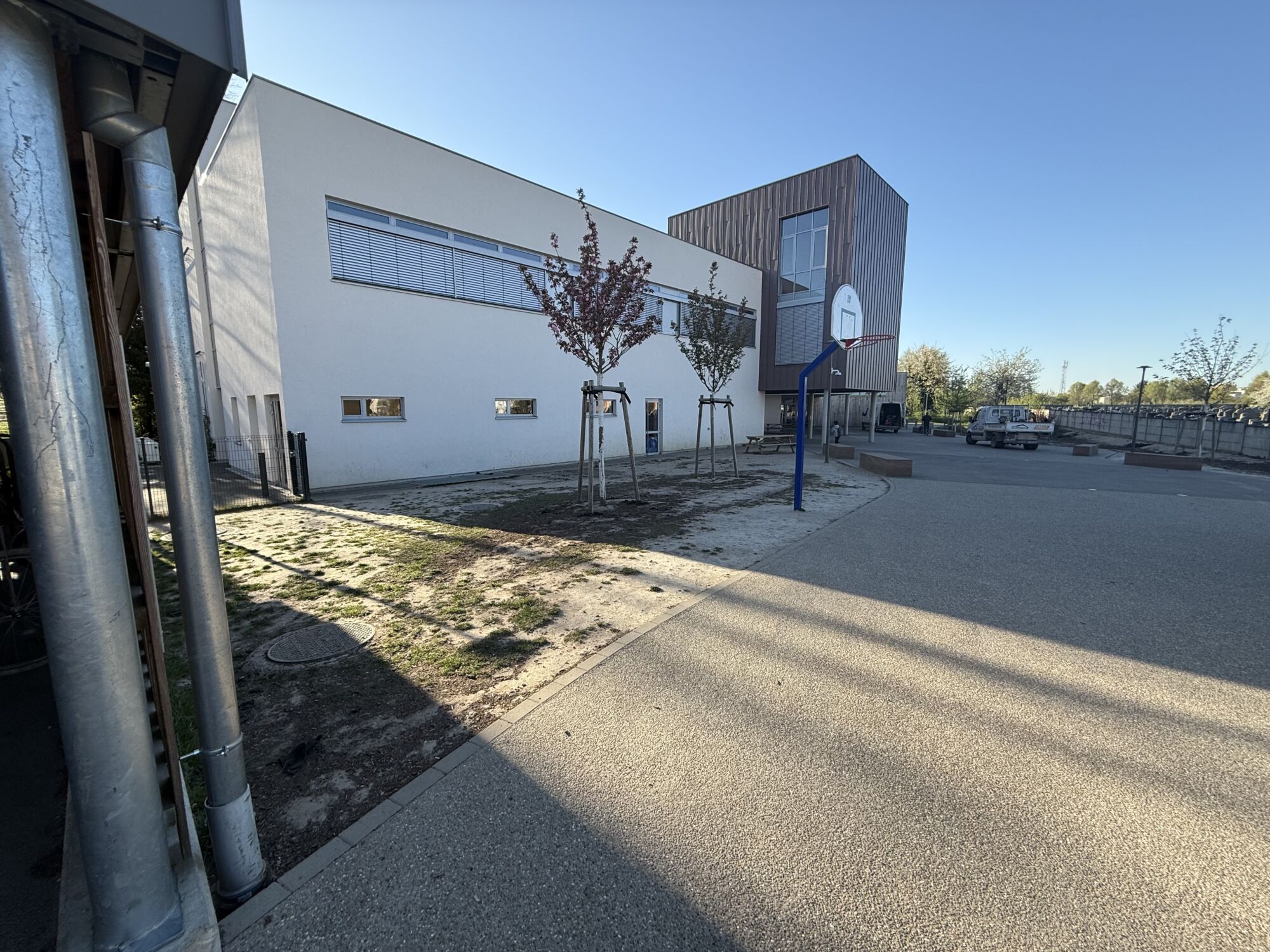 IMG_1577 | ALS Aménagement Réalisation de l’agrandissement d’une cour en pavés drainants à Strasbourg – École La Doctrine Chrétienne Erstein 2